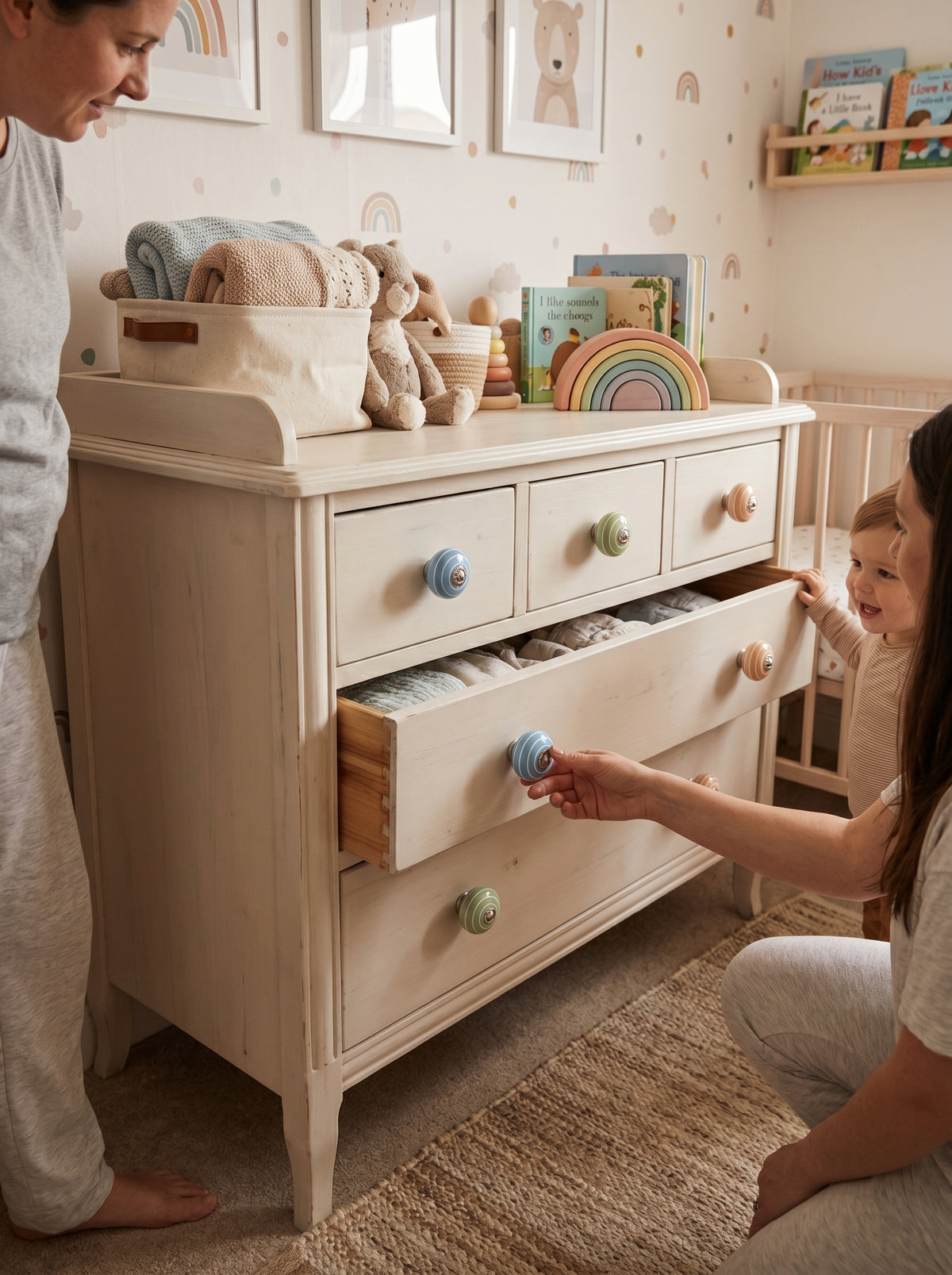 The Capri Pastel Ceramic Knob Set