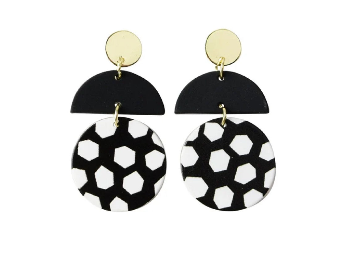 Black/white resin E/R with gold hook