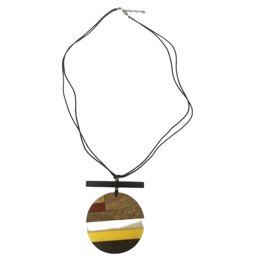 Horn & Resin Circle Necklace
