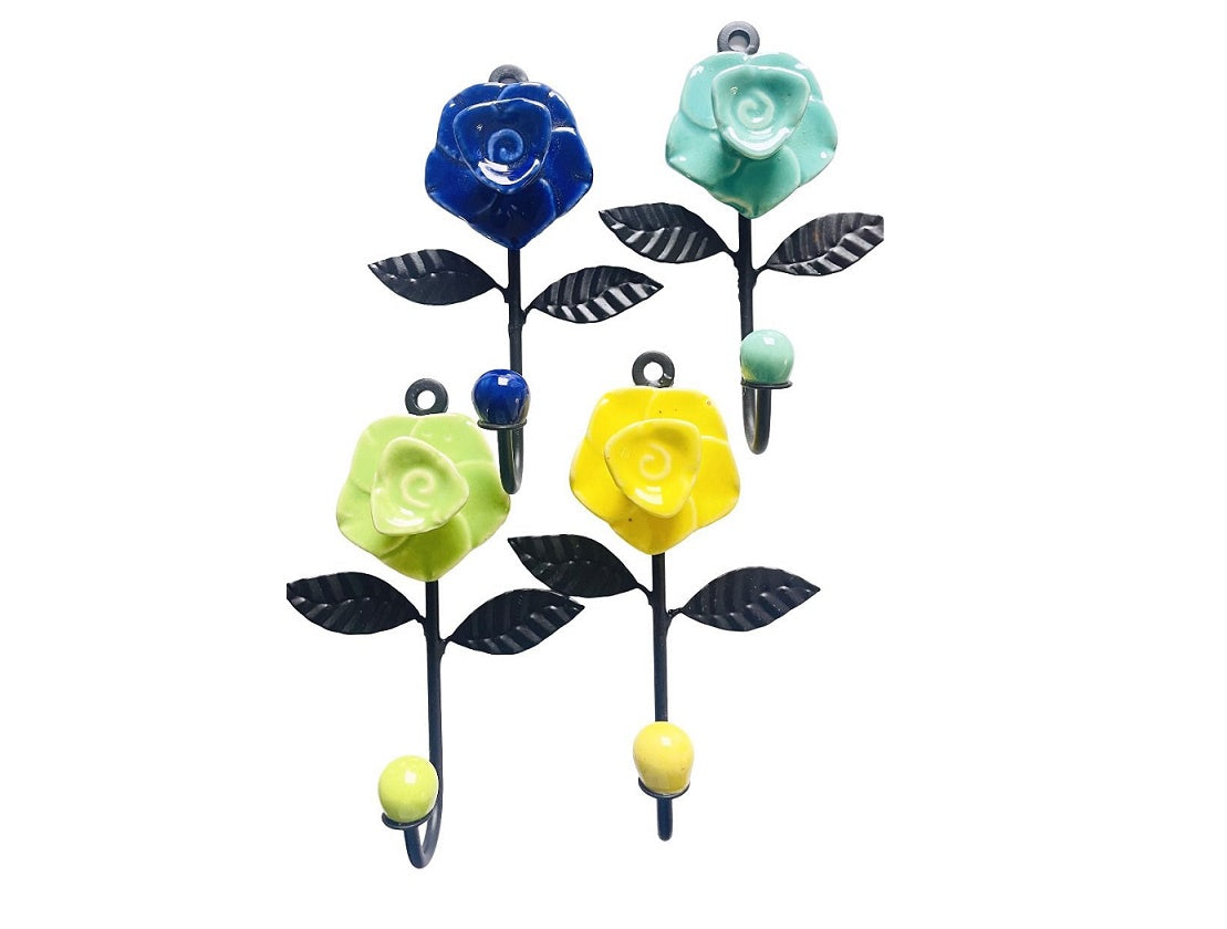 Ceramic hooks with leaf