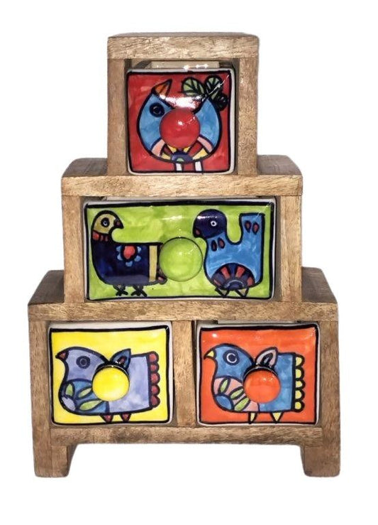 Red bird design pyramid box 15x25x9 cm