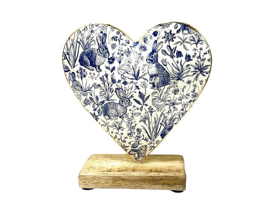 Toile Spring Pastures Heart Sculpture