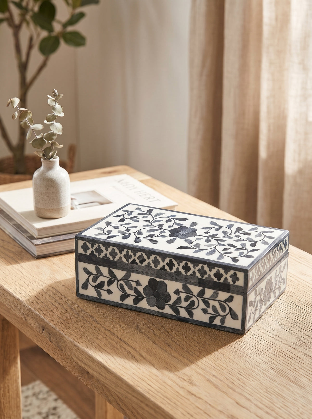 Onyx Jaipur Tendril Keepsake Box with Bone Inlay