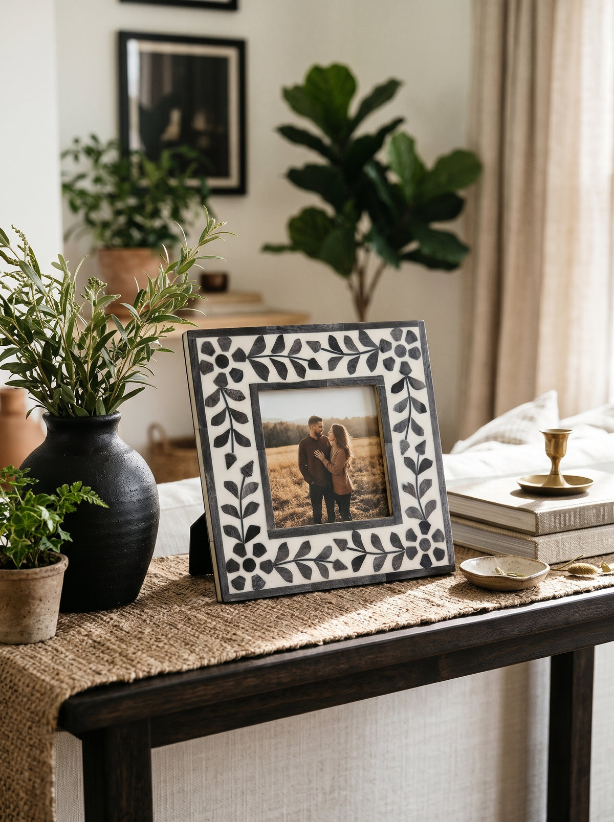 Onyx Jaipur Square Tendril Frame with Bone Inlay
