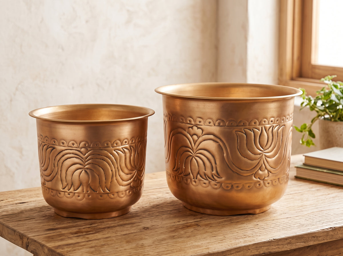 Naksha Lotus Planter Set