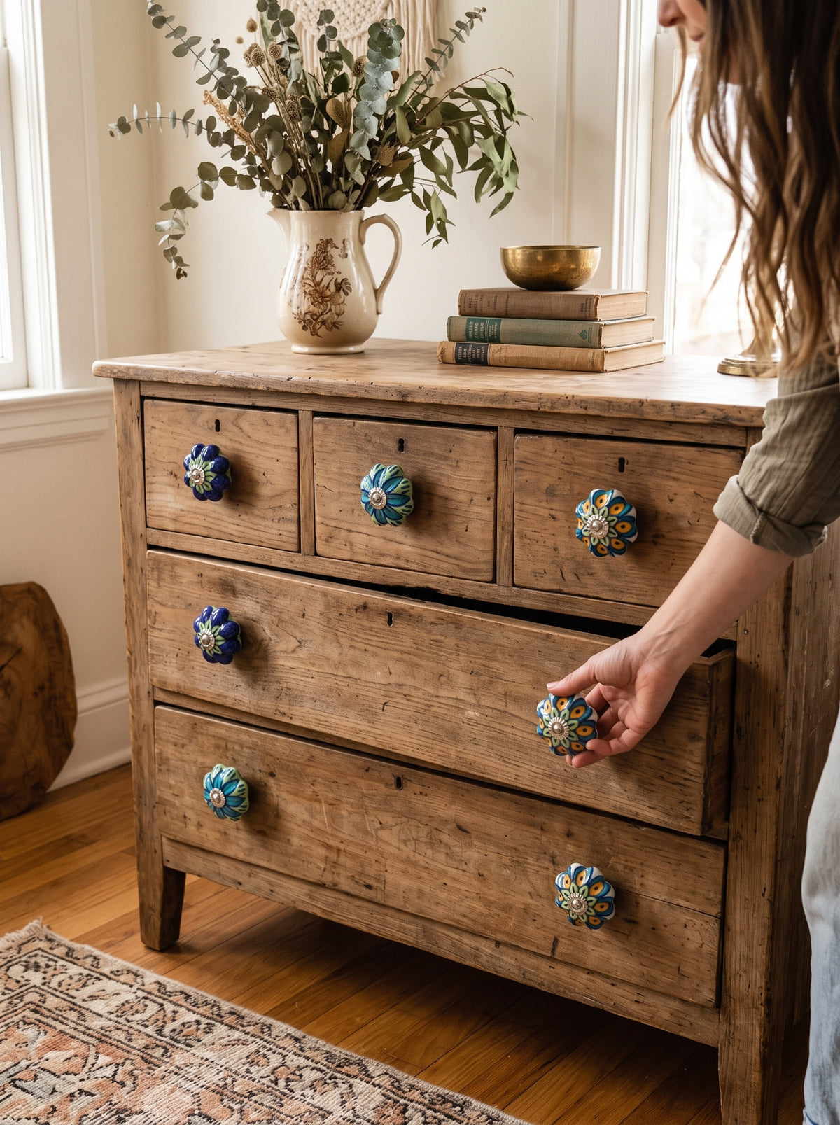 Set of 6 Aegean Petal Knobs