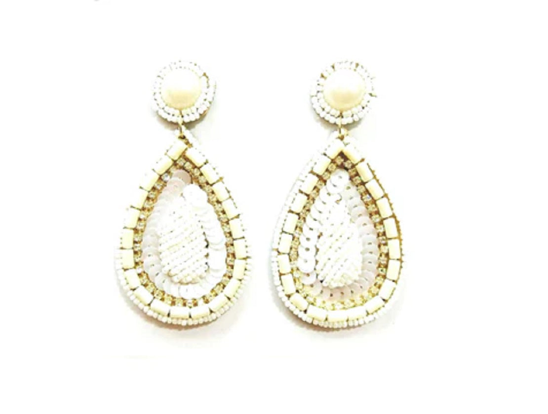 Pearl/white beaded E/R