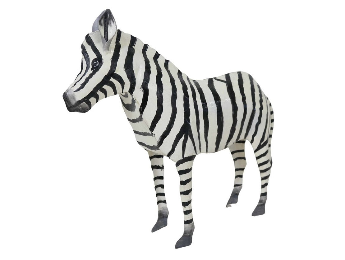 Large painted zebra 28x26x6cm