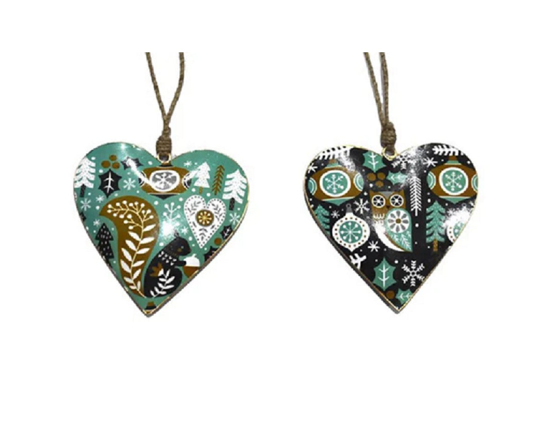 Set of 2 Heart with Pine Tree & Animal Design