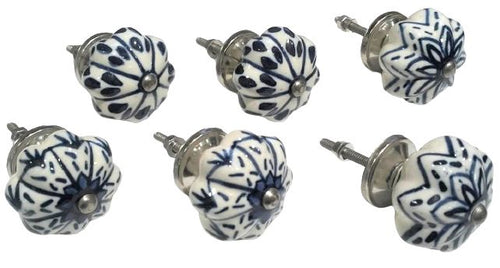 Set of 6 blue and white fluted knobs