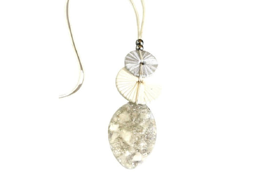 Beaded Wood & Resin Disk & Pendant Necklace