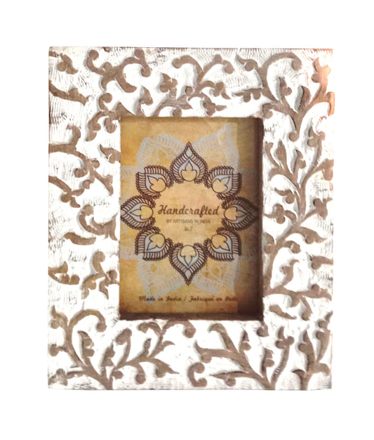 White washed leaf design wooden frame