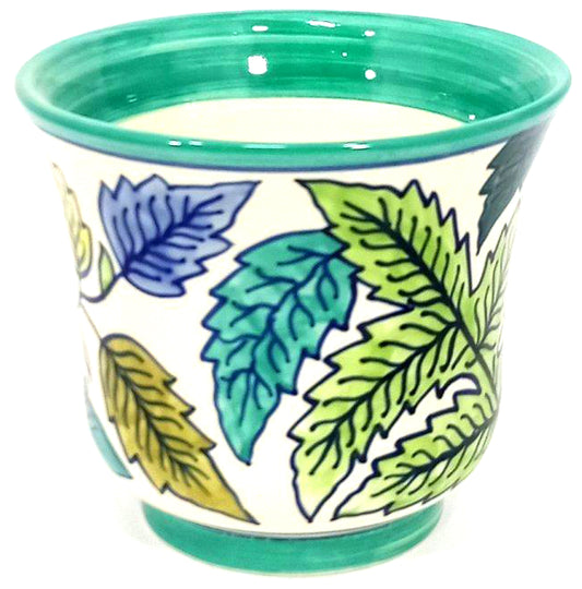 Planter pot in leaf design